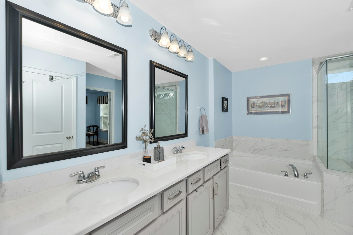 The Modern Desert Sanctuary Bath